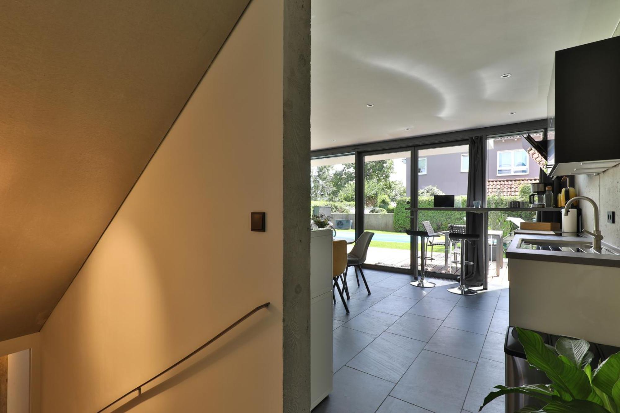 Modernes Studio-Apartment ゲルストホーフェン エクステリア 写真